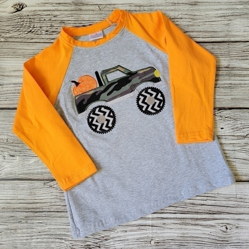 Pumpkin Patch Long-Sleeve Raglan Top Boutique NWT